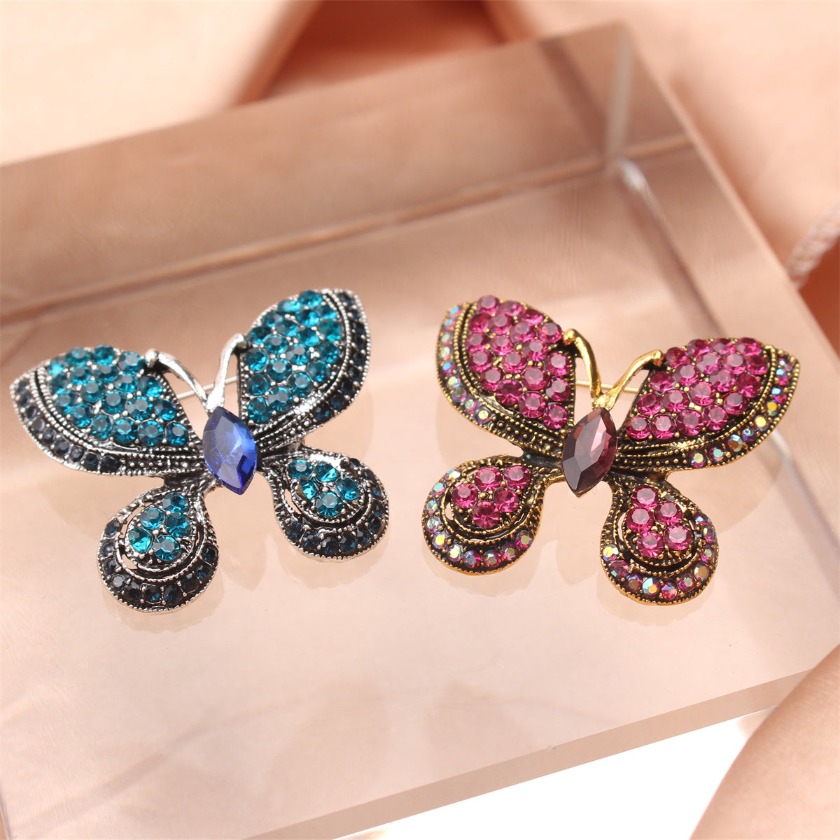 Elegant Rhinestone Butterfly Brooch for Women Jewelry Accessories