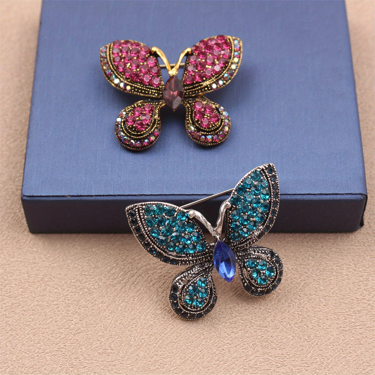 Elegant Rhinestone Butterfly Brooch for Women Jewelry Accessories