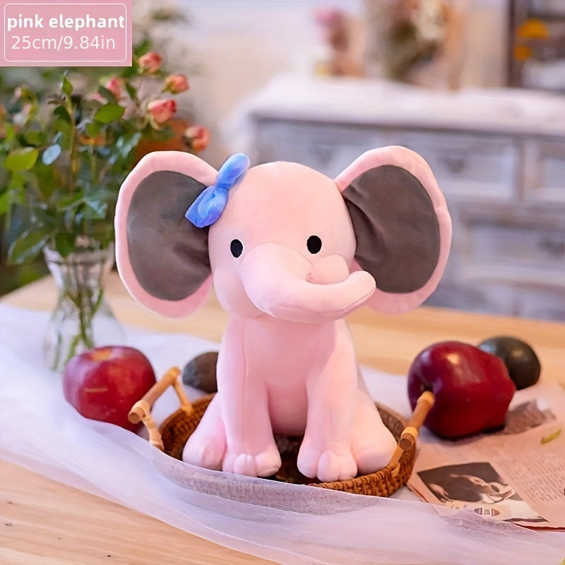 Yumshoq va quchoq qiladigan fil plush o'yinchoq, yosh bolalar uchun mukammal. Yumshoq polyesterdan tayyorlangan, bu o'g'il va qizlar uchun ideal sovg'a. Partiyalar va o'yin vaqti uchun ajoyib. Yorqin pushti va kulrang ranglarda mavjud.