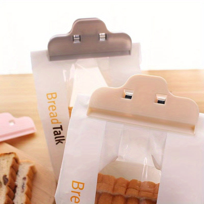 Set of 6 Moisture-Proof Food Sealing Clips for Snacks and Bag Sealing