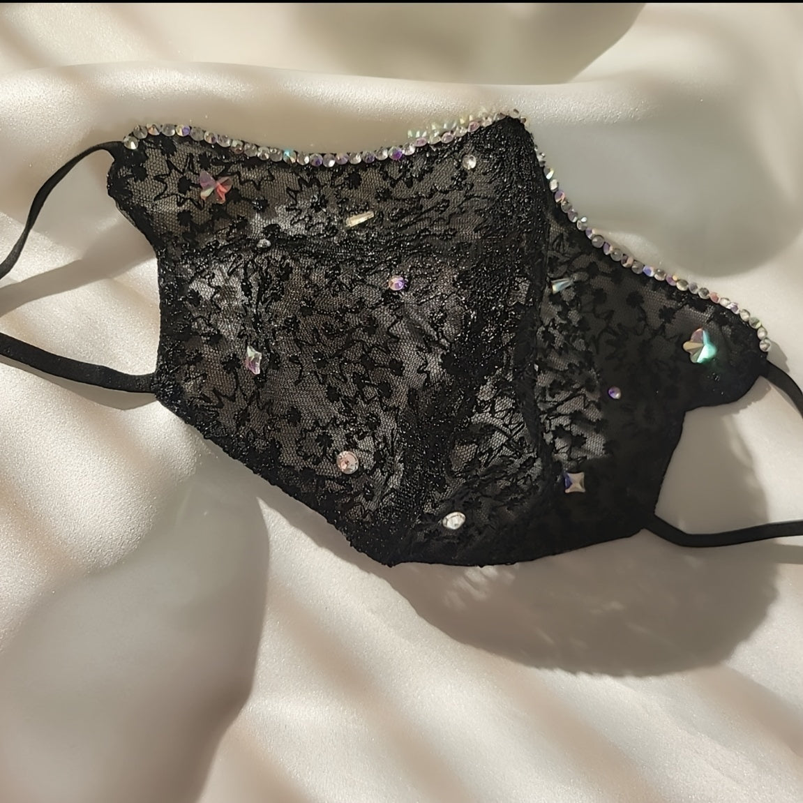 Black Lace Face Mask with Sequin Embellishments for Women Elegant Polyester Evening Wear