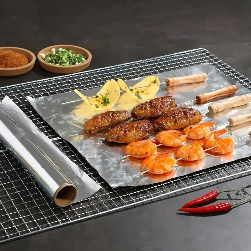 10-Meter Aluminum Foil Roll for Cooking and BBQ High-Temperature Resistant Portable