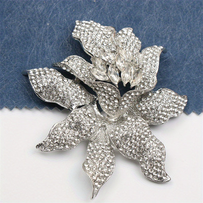 Elegant Rhinestone Flower Brooch for Women Irregular Shape Jewelry Accessories