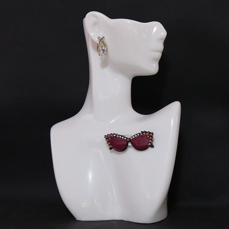 Elegant Rhinestone Sunglass-Inspired Brooch for Women Fashion Accessory