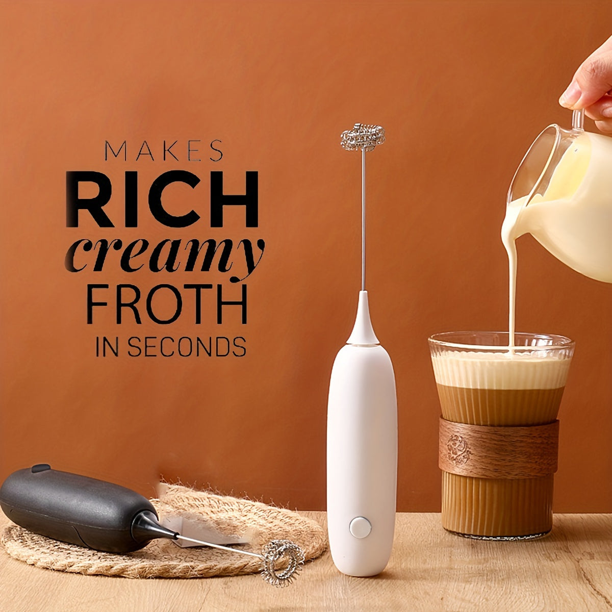 Electric Milk Frother Handheld 4W Cordless Easy to Use for Lattes Cappuccinos