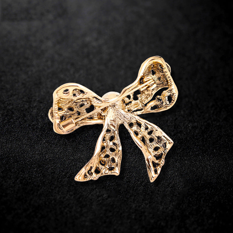 Vintage Rhinestone Bow Tie Brooch for Women Crystal Butterfly Knot Jewelry