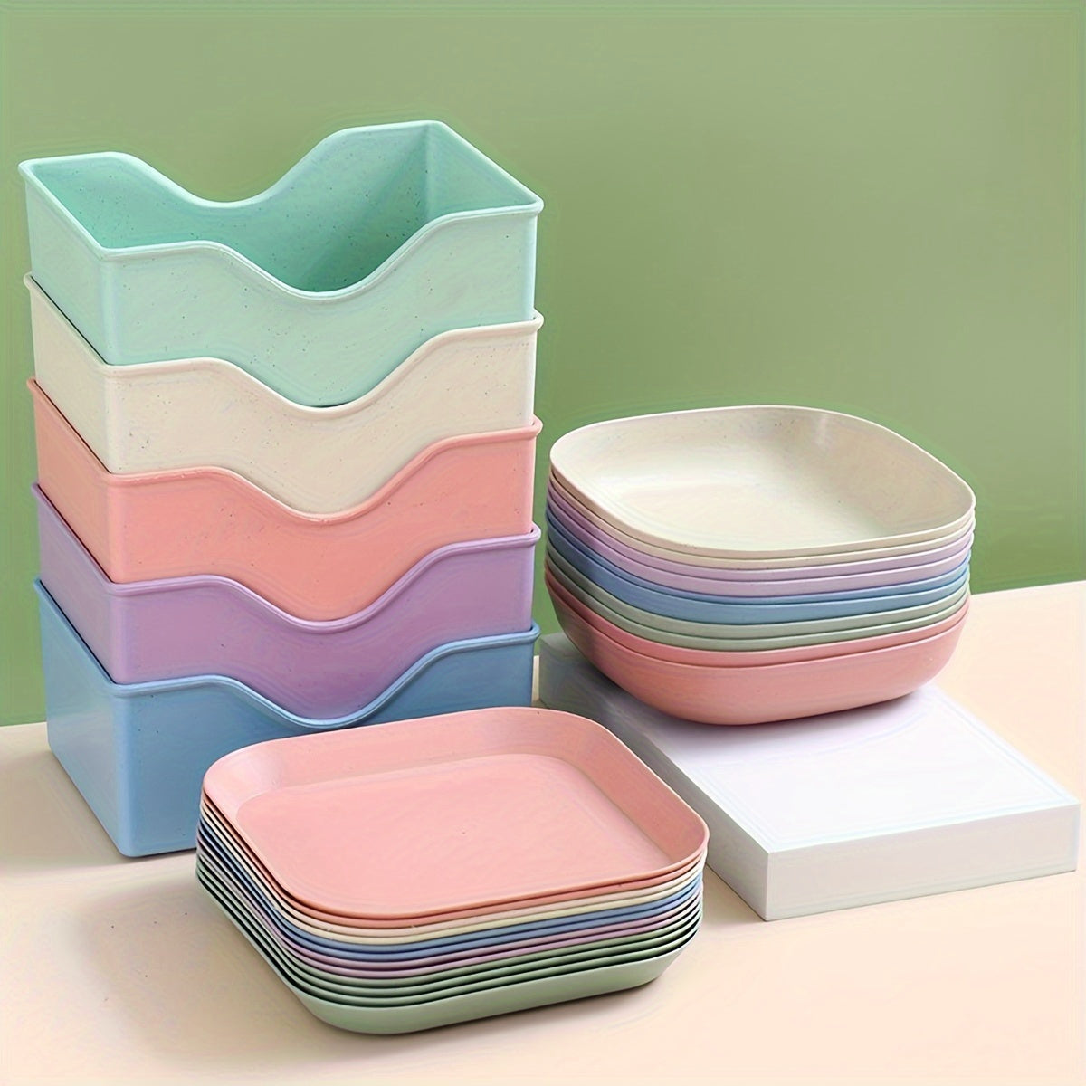 Set of 10 Plastic Bone-Shaped Serving Dishes in Assorted Colors for BBQs and Parties