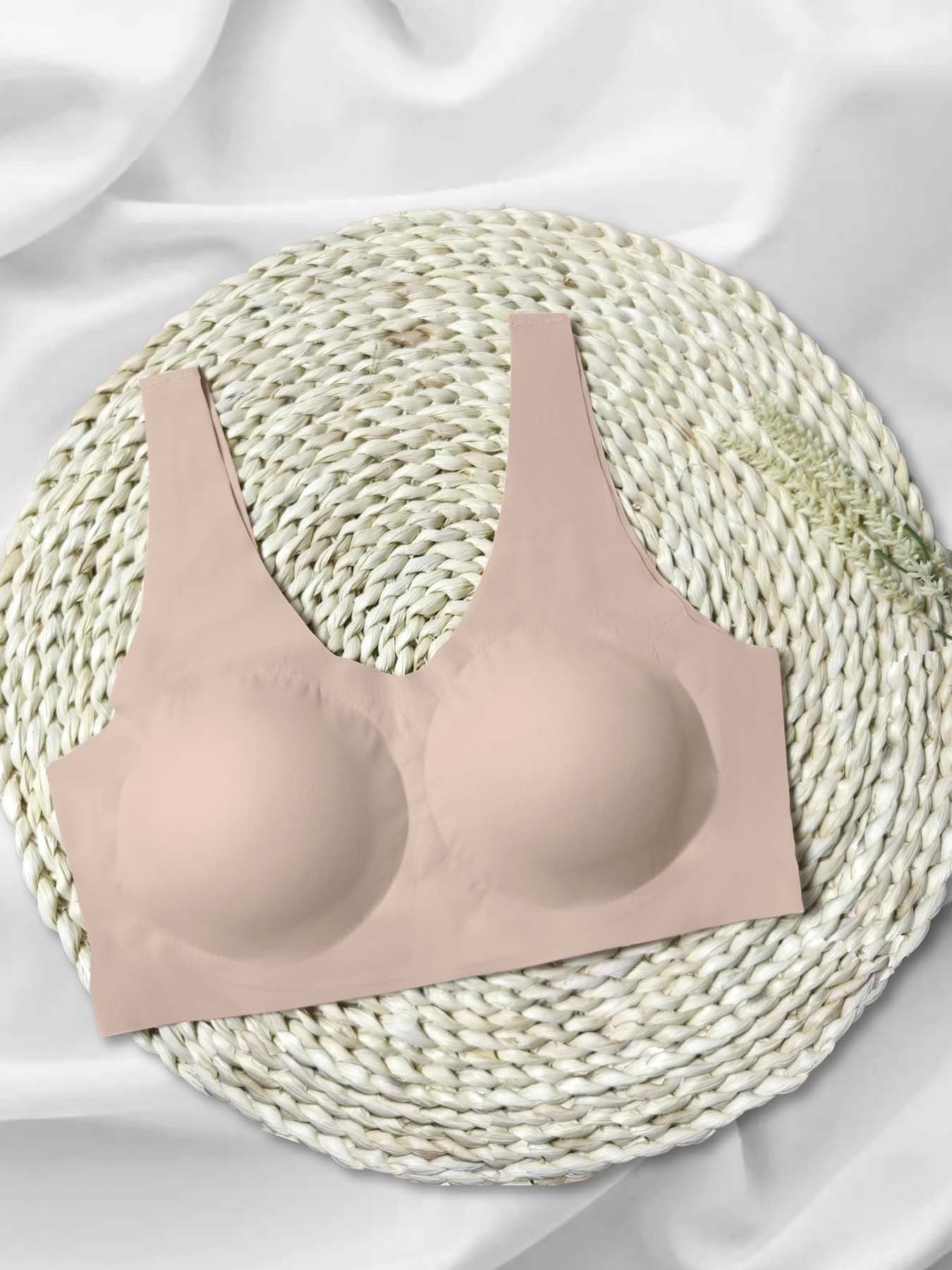 Plus-Size Padded Bralette Without Underwire for Daily Wear Yoga Running