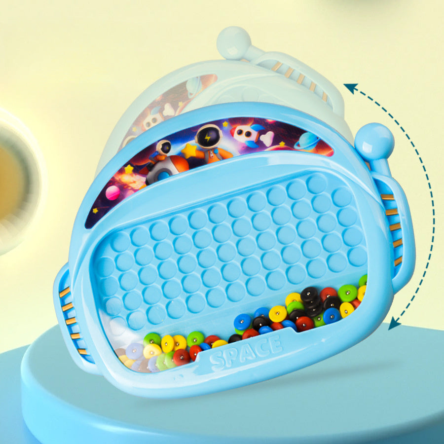 Bola bog'chasidagi o'g'il bolalar uchun ta'limiy magnit chizish taxtasi o'yinchoq