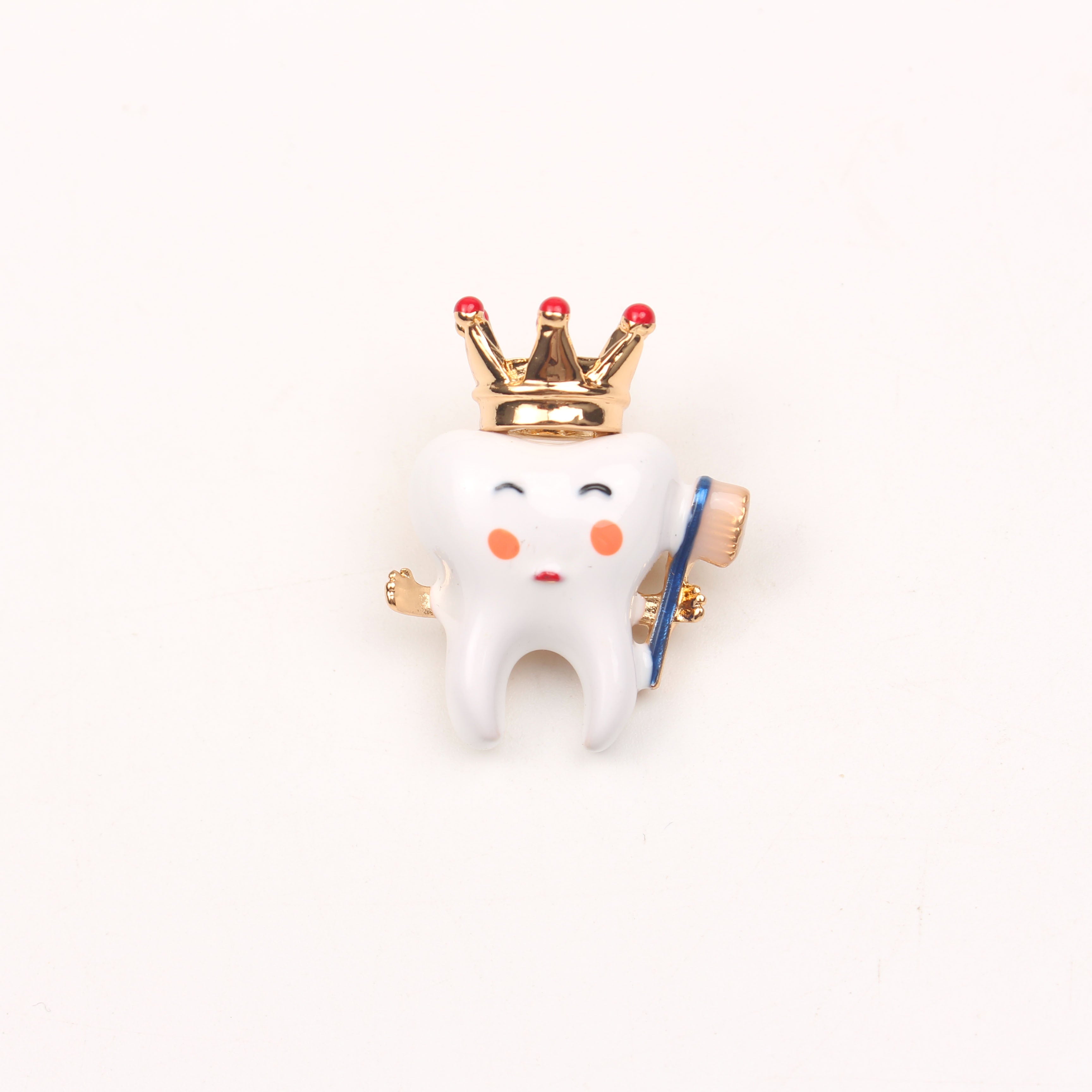Enchanted Tooth Crown Brooches for Women Stylish Jewelry Accessories