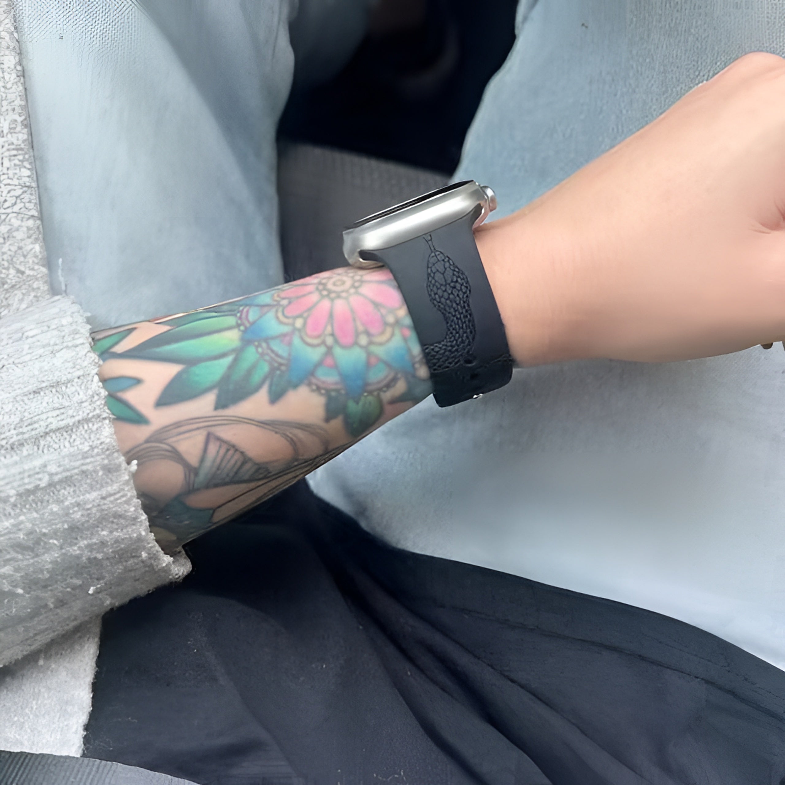 Engraved Snake Silicone Watch Band for Apple Watch All Series Durable Comfortable Strap