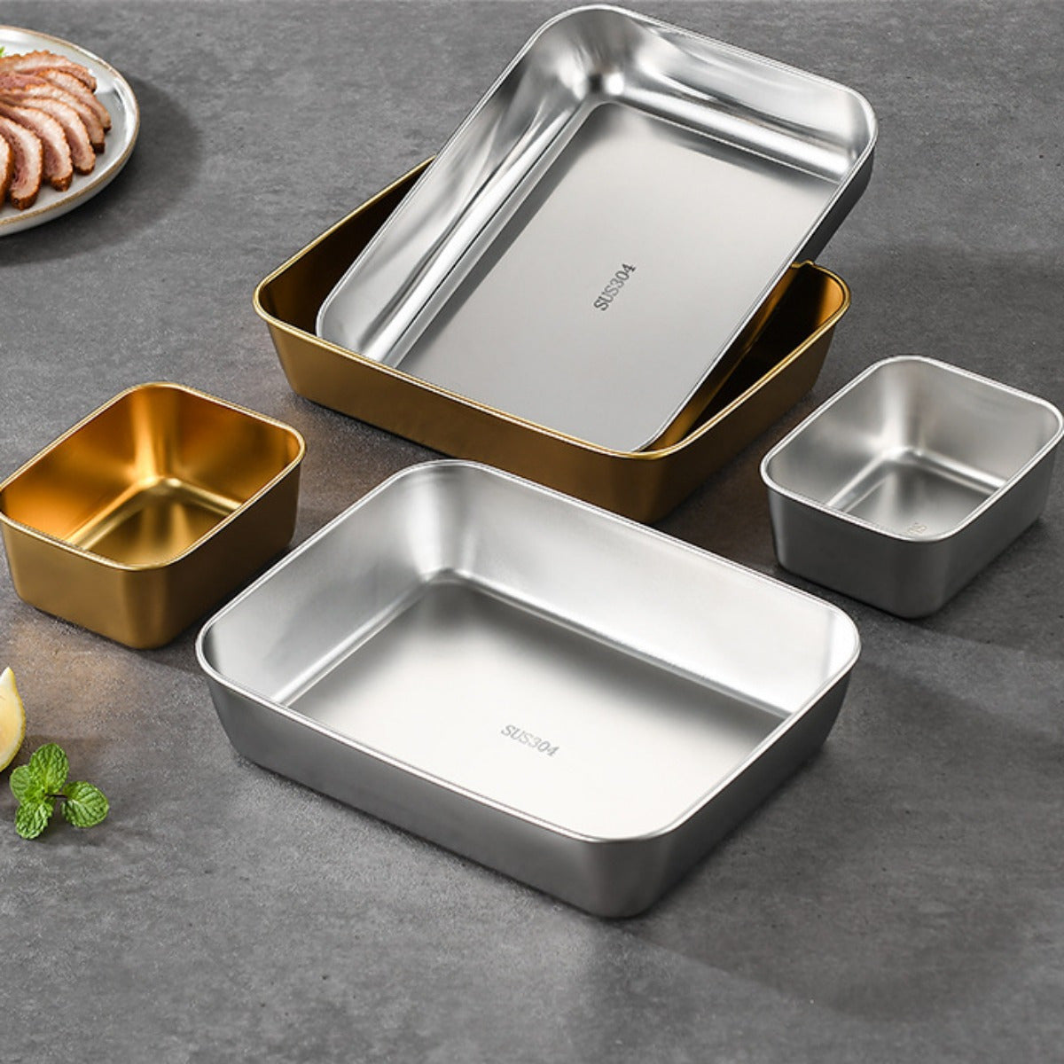 Yog'och yopiladigan qopqog'li zanglamaydigan po'latdan yasalgan oziq-ovqat saqlash konteynerlari to'plami