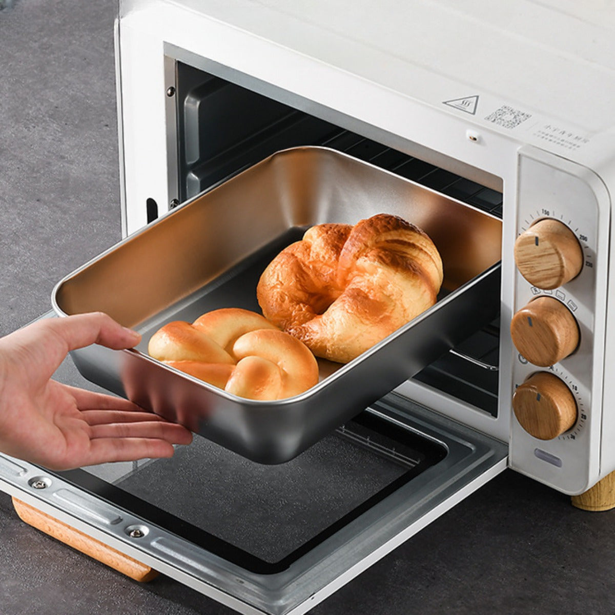 Yog'och yopiladigan qopqog'li zanglamaydigan po'latdan yasalgan oziq-ovqat saqlash konteynerlari to'plami