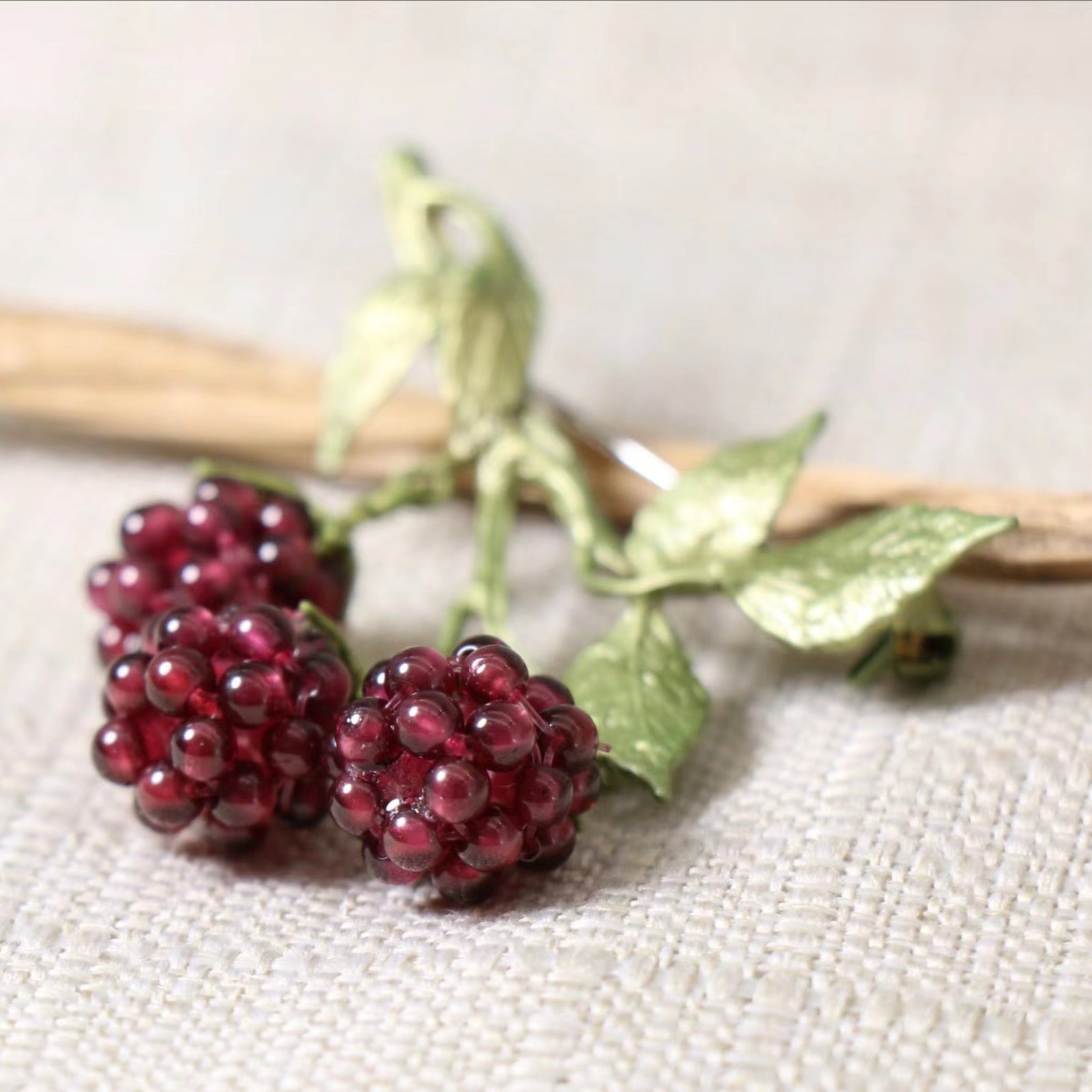 Raspberry Brooch with Rhinestones Retro Style Jewelry for Women