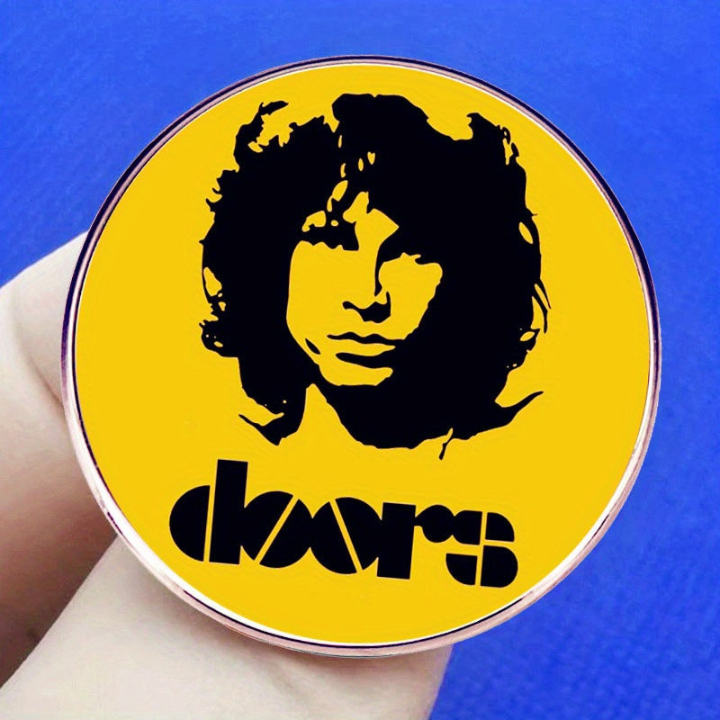 Brosh pin vintage rok guruhi uslubida, metall qotishmasidan tayyorlangan va guruhning logotipi bilan - lapelingiz uchun mukammal musiqa aksessuaridir.