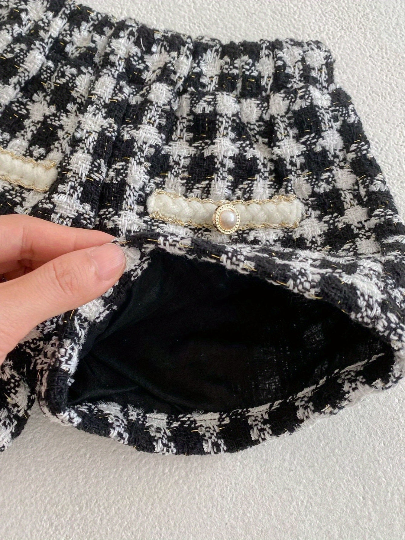 Children's Two-Piece Outfit with Checkered Shirt Jacket and Shorts for Spring and Autumn