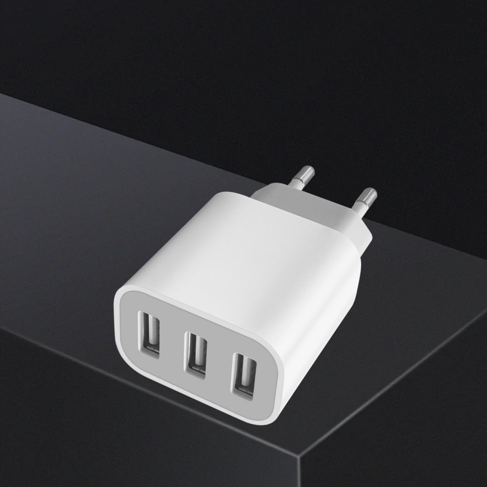 3-port USB devor quvvatlagichi tez zaryadlash adapteri iPhone va Samsung Galaxy uchun kompaktsiya quvvat manbai