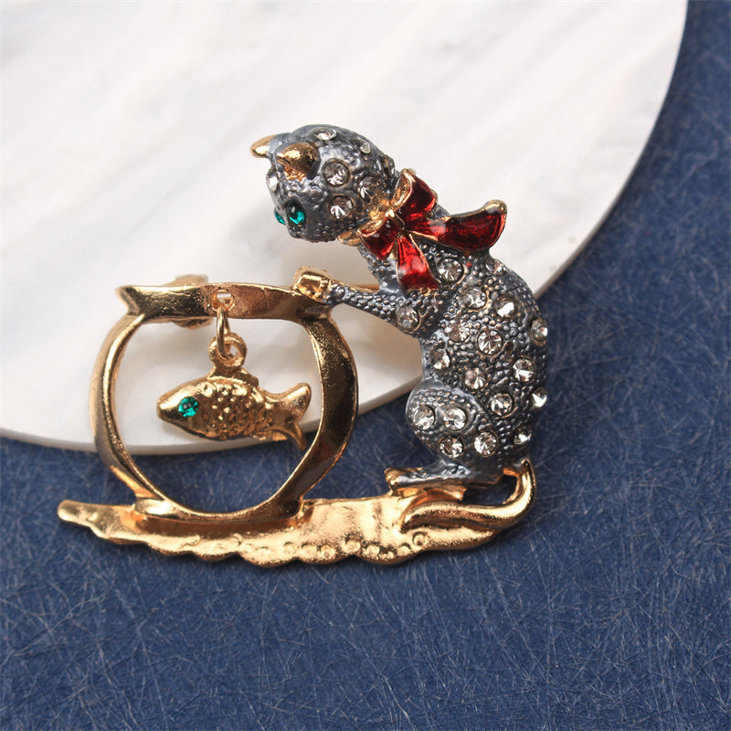 Rhinestone Cat Brooch Enamel Animal Pin for Dresses Sweaters and Suits