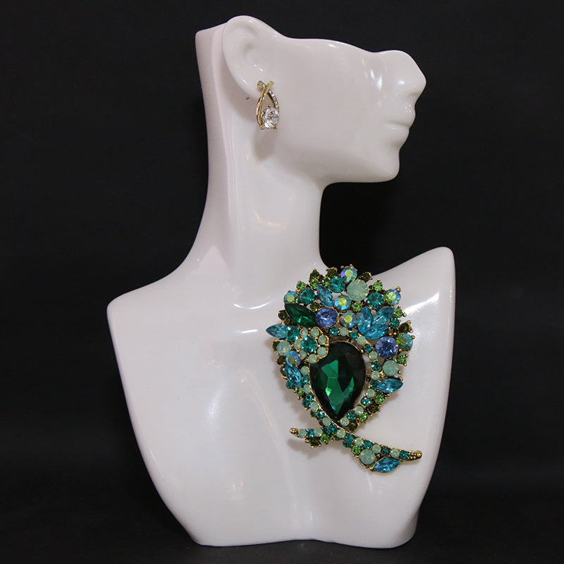 Women's Rhinestone Lapel Pin for Dresses and Clothing Stylish Decorative Accessory