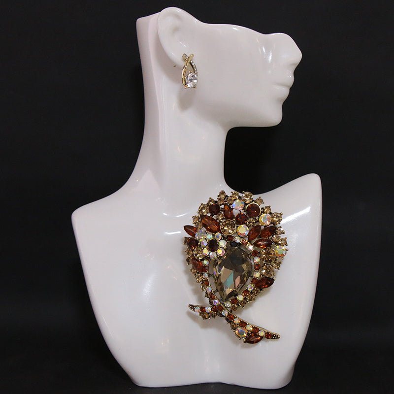 Women's Rhinestone Lapel Pin for Dresses and Clothing Stylish Decorative Accessory