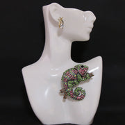 Elegant Chameleon-Shaped Rhinestone Brooch Pin with Green and Pink Crystals