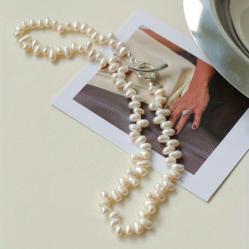 Women's French Style Freshwater Pearl Necklace Elegant Jewelry for Parties and Daily Wear
