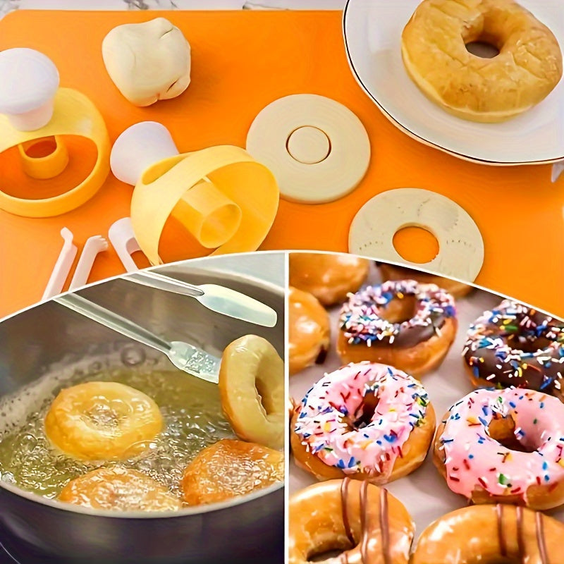 Yog'ochsiz DIY donuts tayyorlash uchun ikki qismli plastmassa donut kesgich va cho'tkali cho'tka bilan to'plam.