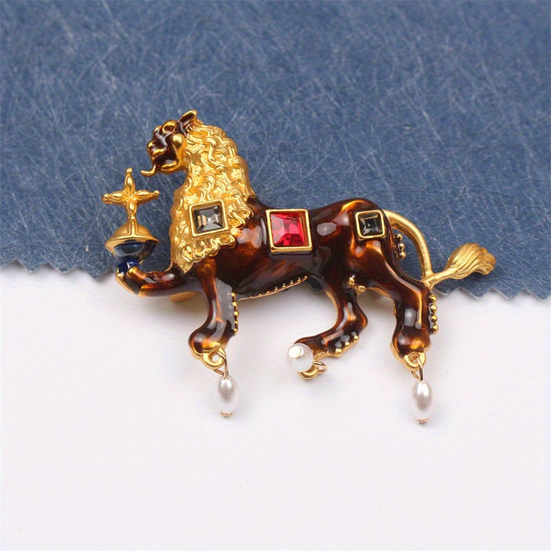 Luxury Lion Brooch Pin Rhinestones Cloud Treading Animal Accessory for Clothing and Accessories