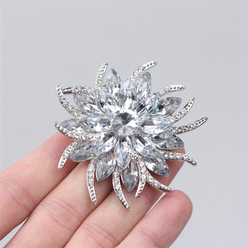 Women's Rhinestone Floral Brooch for Suits and Sweaters Elegant Corsage Accessory