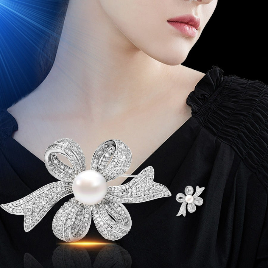 Elegant Pearl Brooch Flower Design for Women and Men Jewelry Accessory