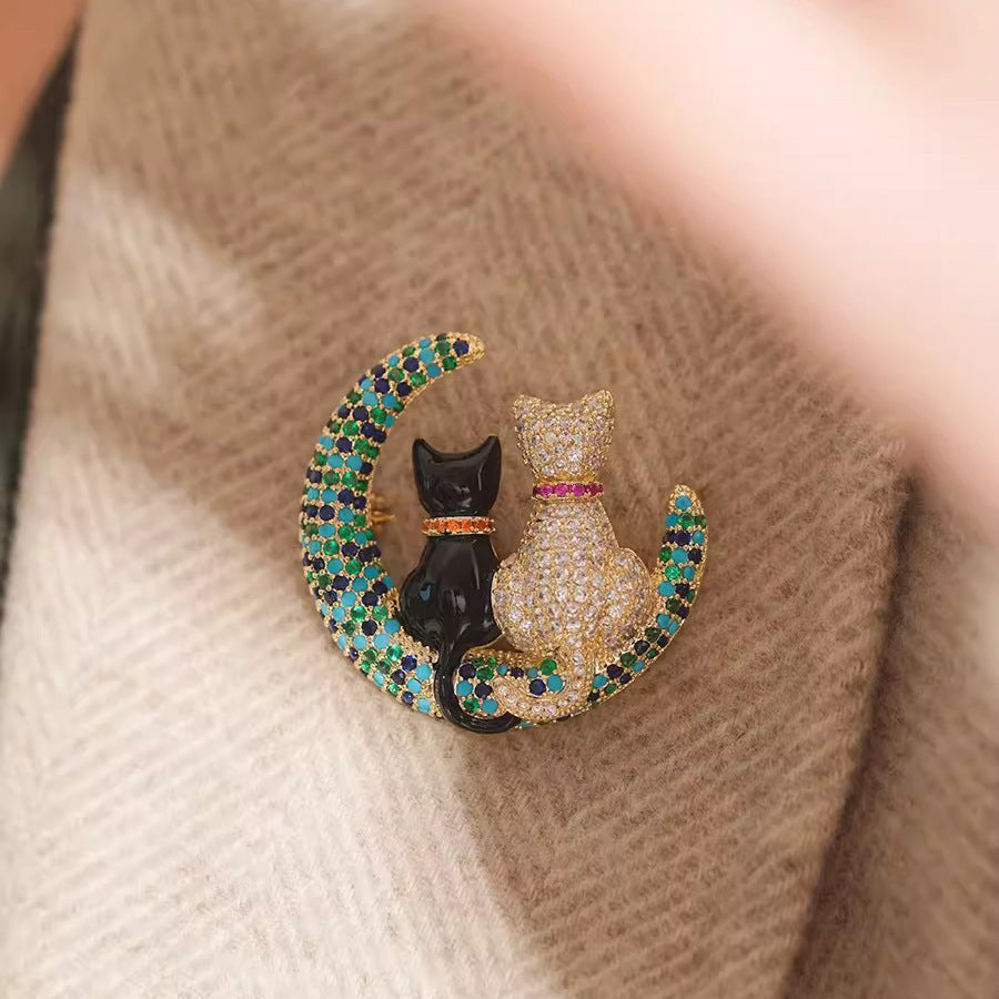 Crystal Cat Moon Brooch Rhinestones Elegant Jewelry Gift for Women