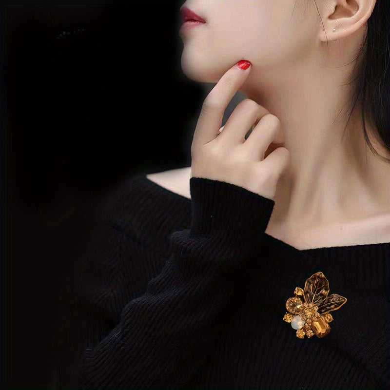 Floral Rhinestone Brooch for Women Fashion Accessory Gift Embellishment