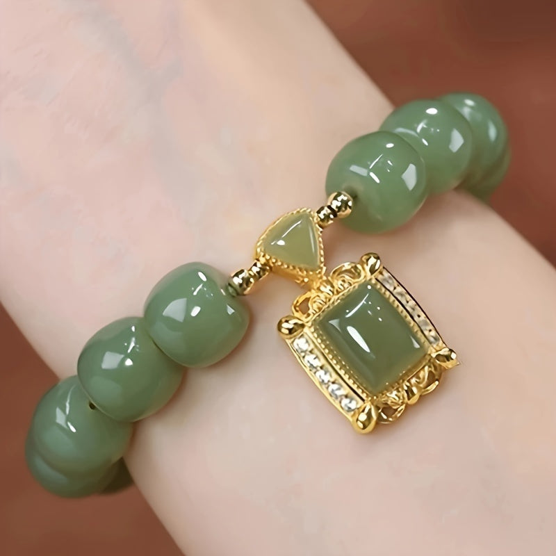 Green Jade Bracelet with Imitation Jade Pendant for Women Stylish Jewelry