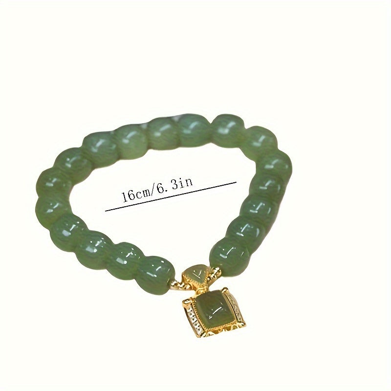 Green Jade Bracelet with Imitation Jade Pendant for Women Stylish Jewelry