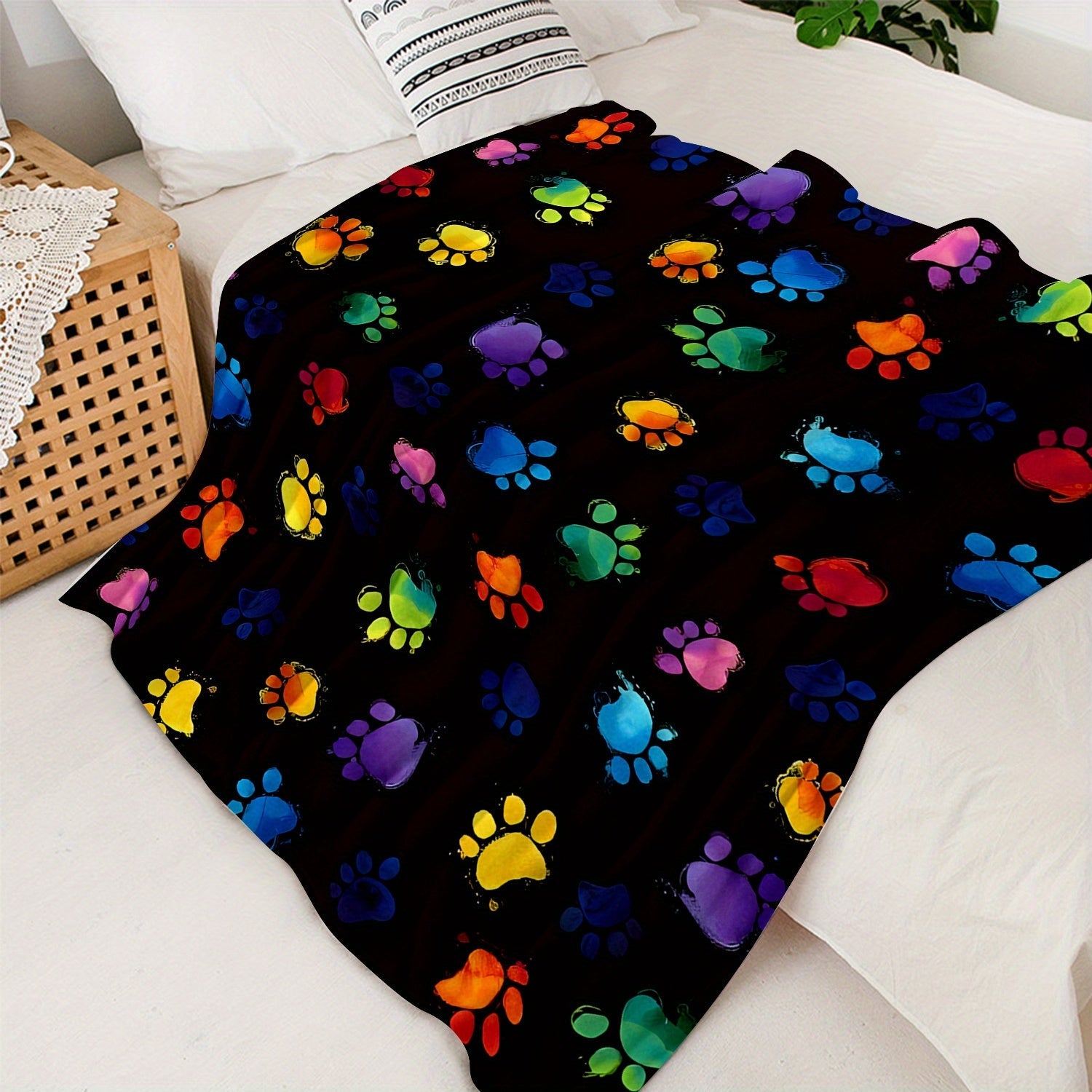 Vibrant Paw Print Flannel Fleece Throw Blanket for Sofa Bed Travel All-Season Cozy