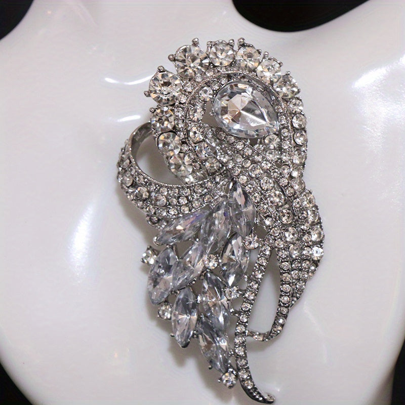 Elegant Rhinestone Brooch Pin for Women Irregular Shape Sparkle Accessory