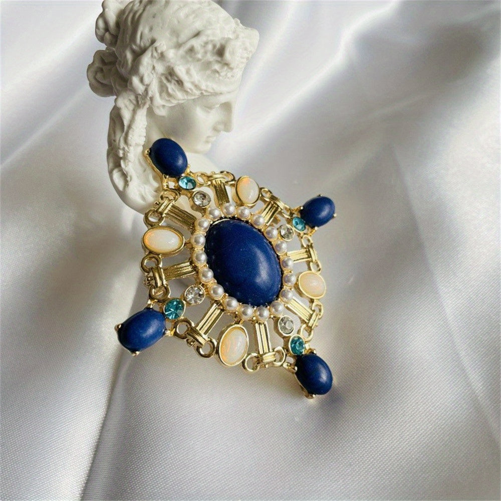 Vintage Enamel Brooch Pin with Baroque Lady Design and Rhinestones