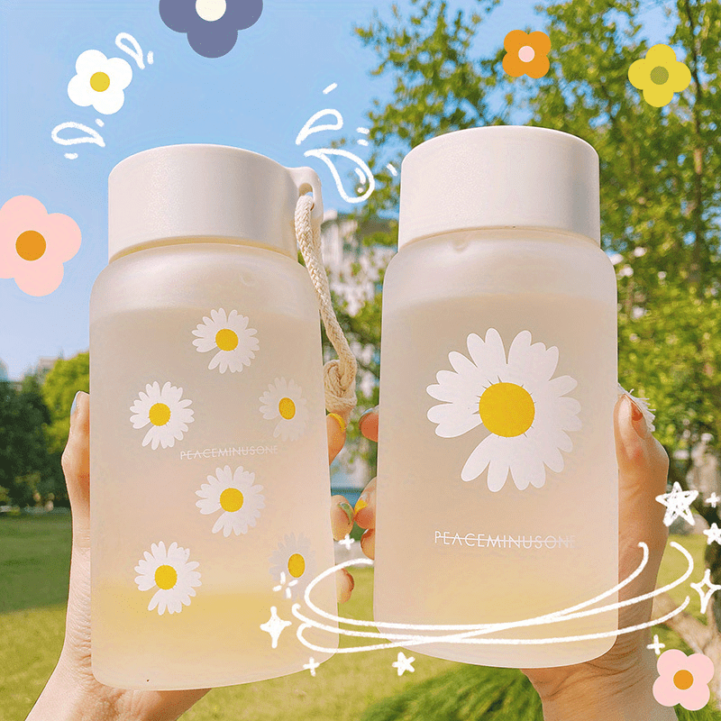 Leakproof Water Bottle with Chrysanthemum Print BPA-Free Plastic for School Outdoor Use
