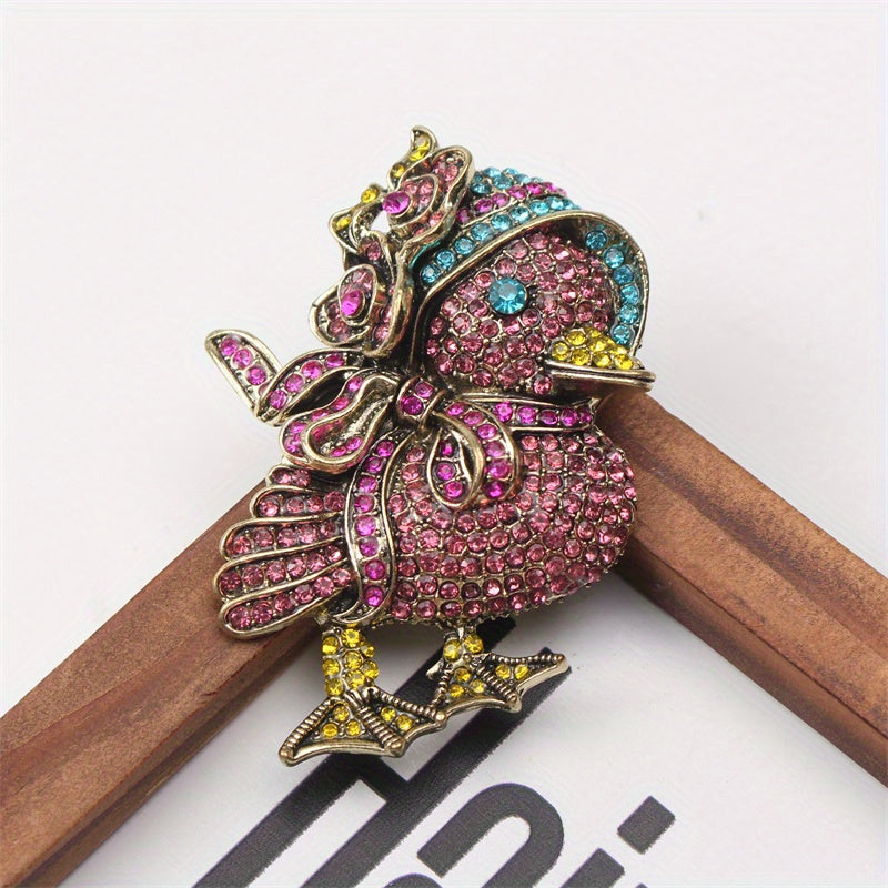 Retro-Inspired Rhinestone Duck Brooch Oversized Cartoon Animal Pin for Trendy Wardrobe