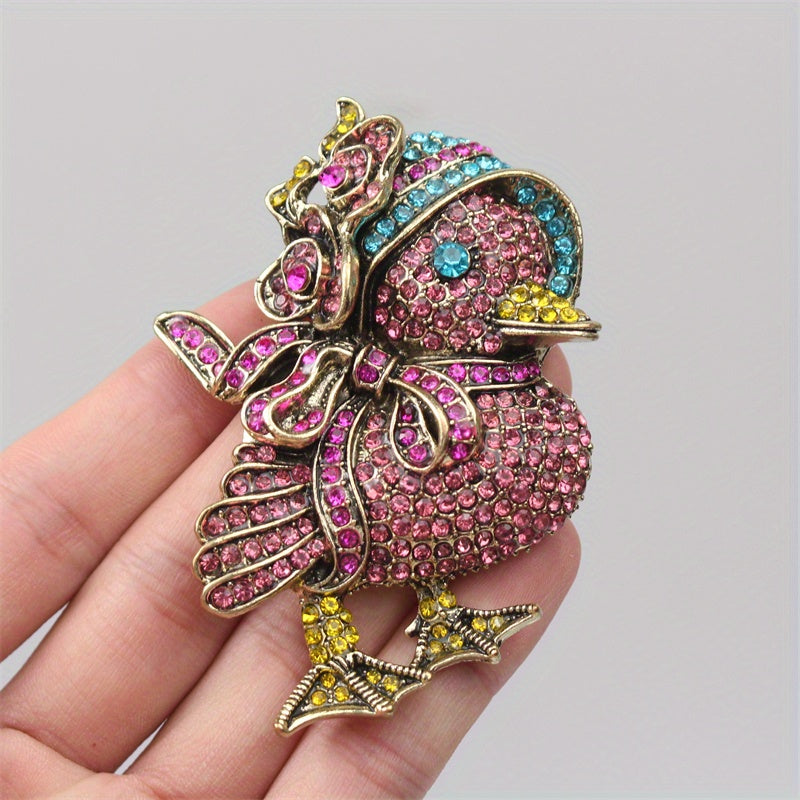 Retro-Inspired Rhinestone Duck Brooch Oversized Cartoon Animal Pin for Trendy Wardrobe