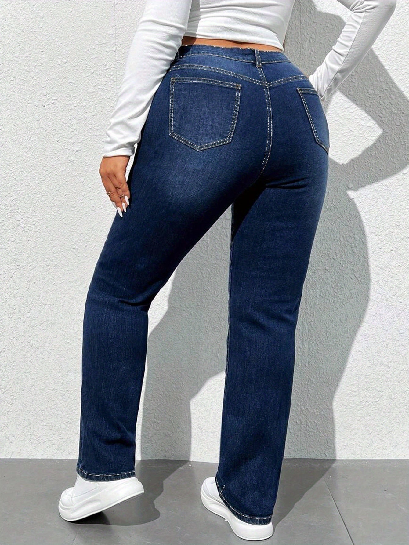 Women's High-Waisted Straight Leg Jeans Casual Denim Pants All-Season Solid Color