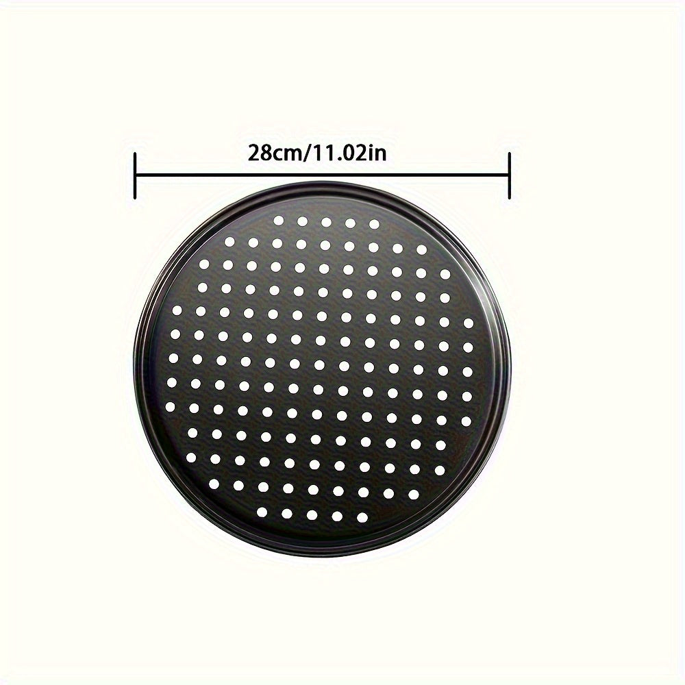 Ikkita 11 dyuymli yopishmaydigan temir pizza panalari to'plami, bardoshli BPA-free uglerod po'latidan tayyorlangan. Teng pishirish uchun teshiklari bo'lgan qo'shimcha kiritiladi. Elektr energiyasini talab qilmaydigan muhim oshxona pishirish aksessuarlari.