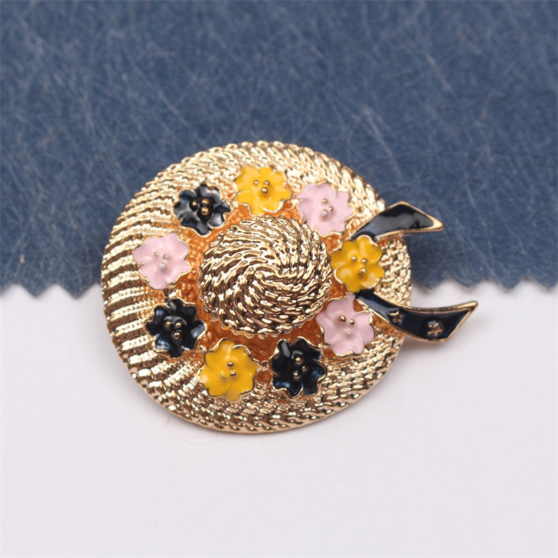 Elegant Rhinestone Hat Brooch Jewelry Decorative Pin for Clothes Bags Hats Christmas Gift