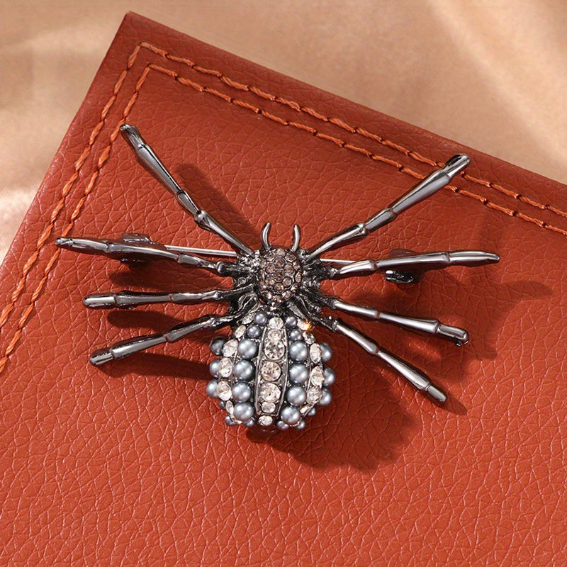 Vintage Alloy Spider Brooch with Rhinestones Dark Punk Animal Shape for Fashion and Decor
