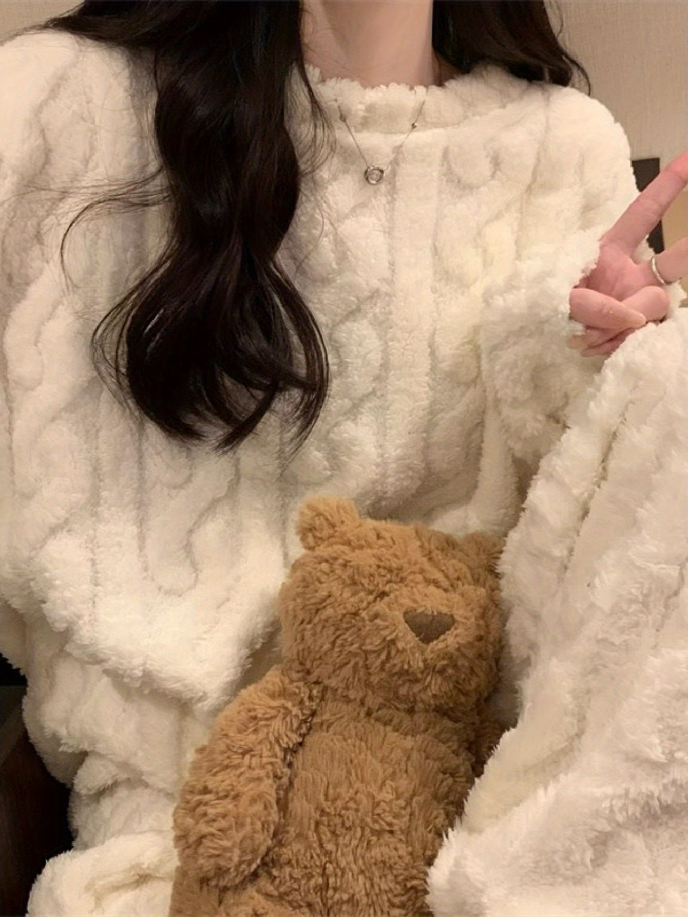 Girls' Fall Winter Coral Velvet Jacquard Pajama Set with Padded Top and Pants