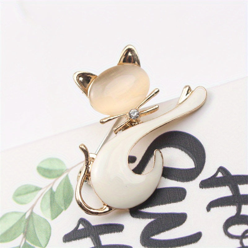 Animal Shaped Enamel Brooch for Women Cute Kitten Pin Alloy Jewelry Gift