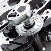 Llave dinamométrica y medidor de ángulo para un apriete preciso