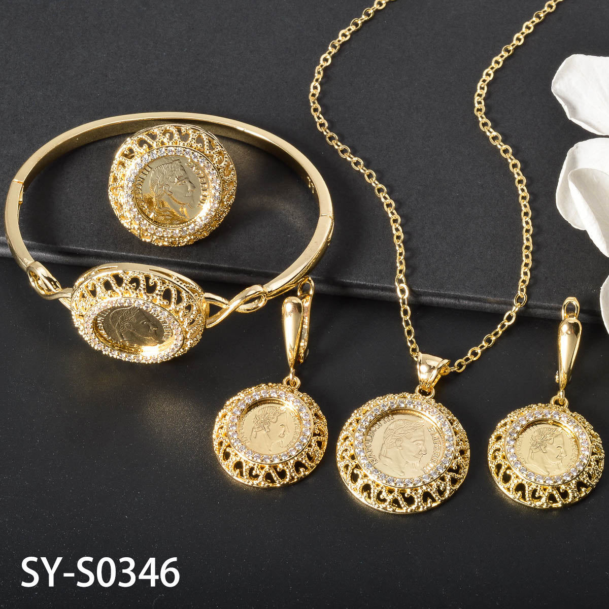 Vintage Jewelry Set with Synthetic Zirconia Hollow Design Necklace Earrings Bracelet Ring for Weddings Gifts