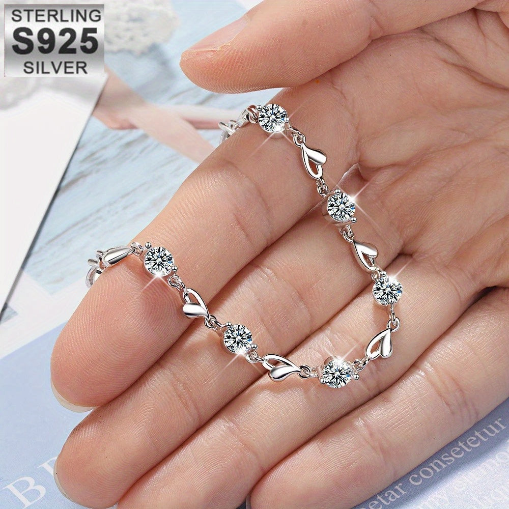 Cadena de plata de ley con colgante de corazón de zirconia cúbica para mujeres