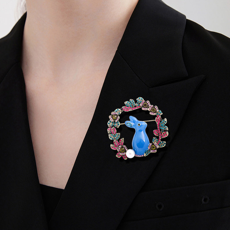 Enamel Rabbit Brooch with Pearl Animal-Shaped Pin for Women Jewelry Accessories
